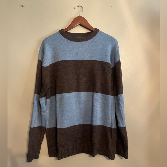 Arizona Sweater - Picture 1 of 3